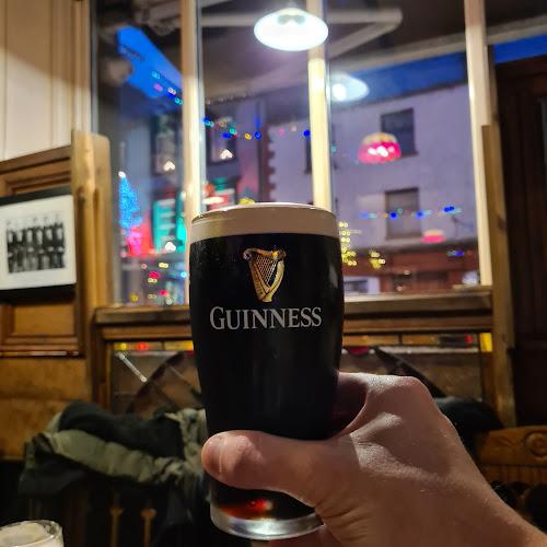 Comentarii opinii despre Smyth's Siopa Ól Pub