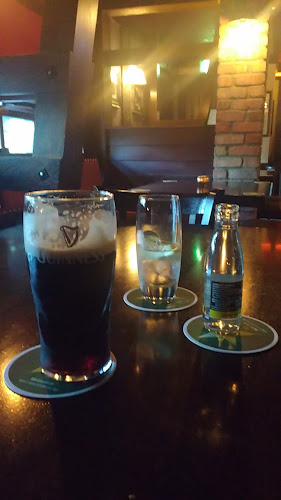 Nora's Bar - Hospitality and gastronomy