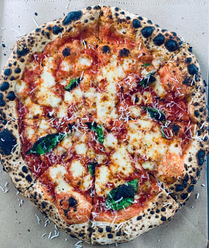 Plur Wood-Fired Pizza (Thomastown)