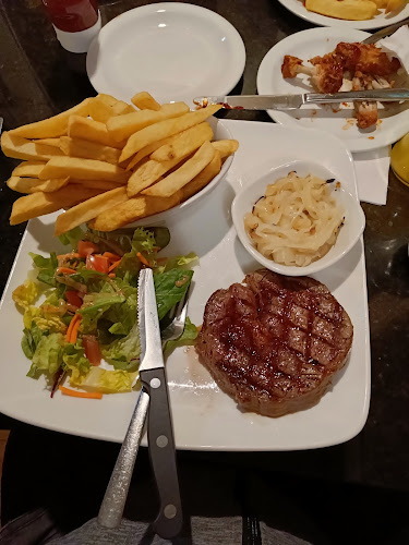 The Hollywood Inn - Hospitality and gastronomy