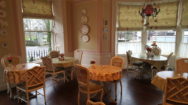 Opinii despre Mary Ann's Bar and Restaurant în Skibbereen - Hospitality and gastronomy