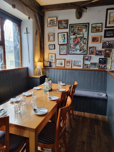 Walsh's Bar - Hospitality and gastronomy