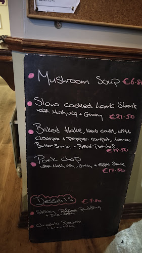 The Crowe's Nest Pub & Bistro