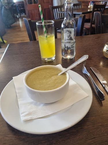 Opinii despre The Crowe's Nest Pub & Bistro în Cong - Hospitality and gastronomy