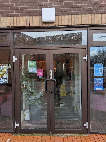 Comentarii opinii despre The Club