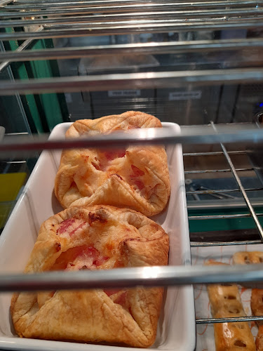 Crawford's Newsround - Hospitality and gastronomy