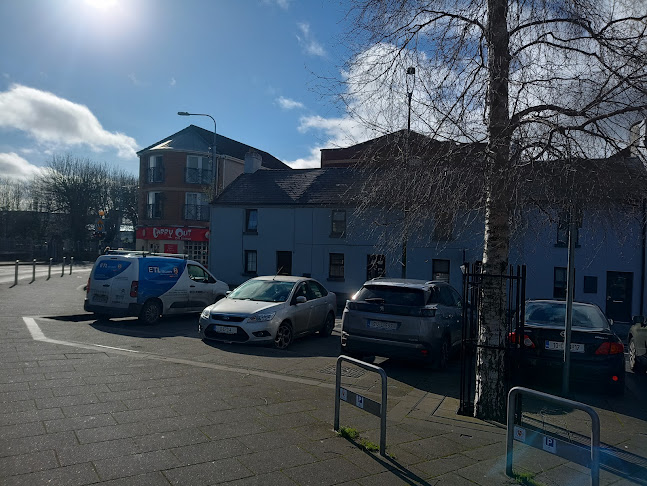 Comentarii opinii despre The Square Bar