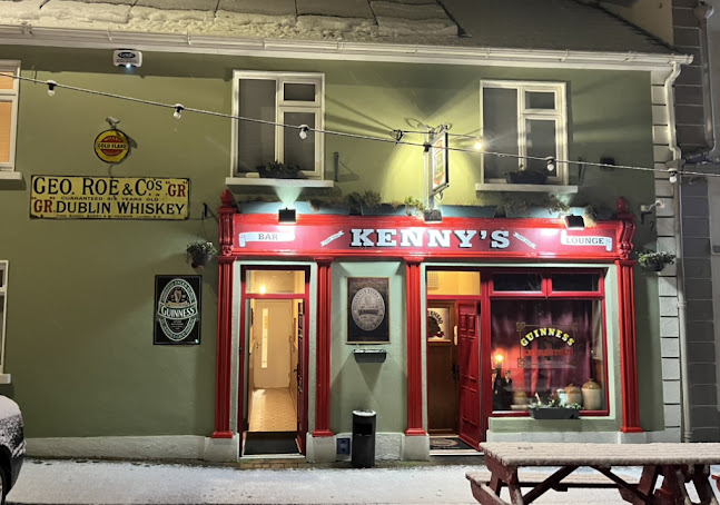 Kenny's Bar Ballygar - Hospitality and gastronomy