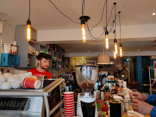 Hungry Bear Cafe/ Restaurant