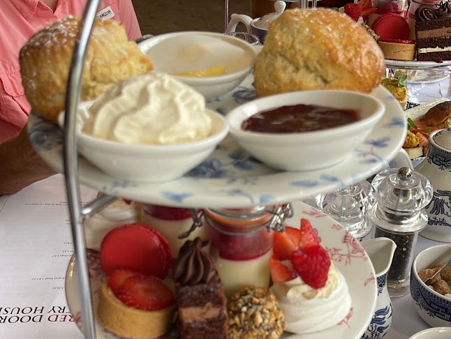 Comentarii opinii despre The Red Door Country House