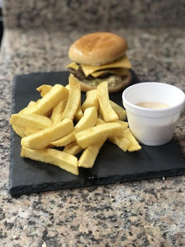 ALBERTO'S TAKEAWAY COURTOWN - Hospitality and gastronomy