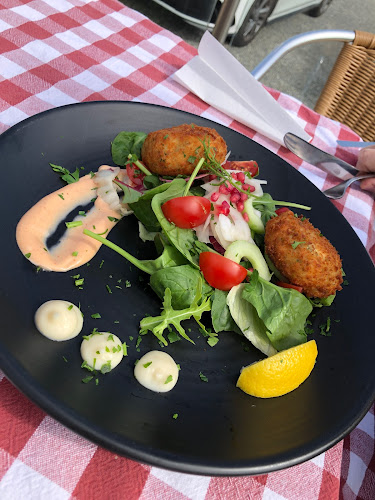 Beehive Crafts and Gifts - Co. Mayo