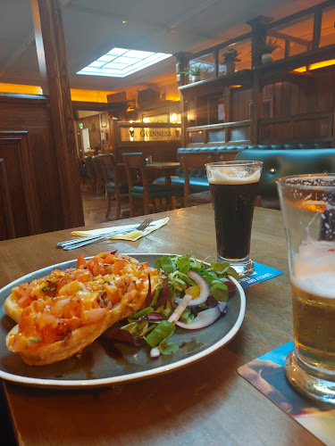 Comentarii opinii despre Carpenters Bar Lounge & Restaurant