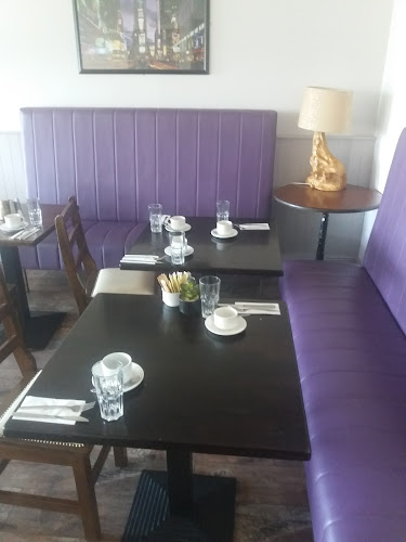 Comentarii opinii despre The Square Kitchen