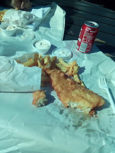 Chish 'N' Fips - Hospitality and gastronomy