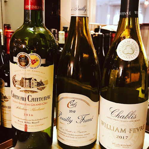 Comentarii opinii despre Henry's Bistro & Wine Bar