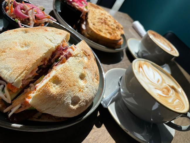 Comentarii opinii despre Esquires - The Organic Coffee Co