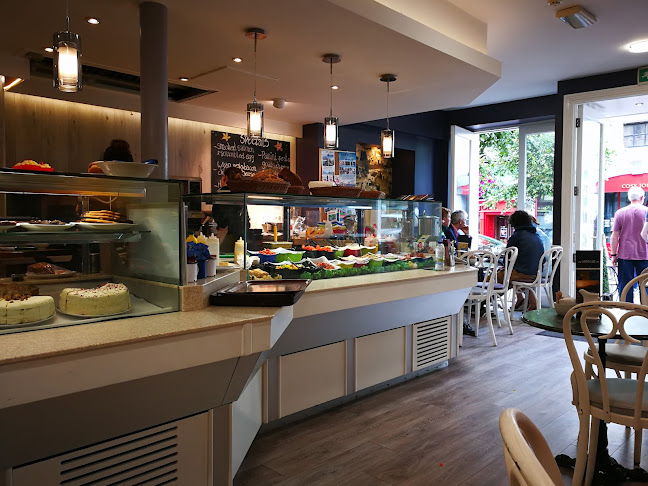 Gavin’s Cafe Westport - Hospitality and gastronomy