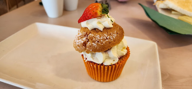 Comentarii opinii despre Elm Café