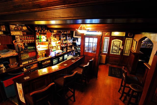 Garavan's Bar - Hospitality and gastronomy