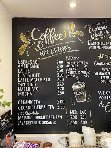 6 Henry St, Kenmare, Co. Kerry, V93 A7KE