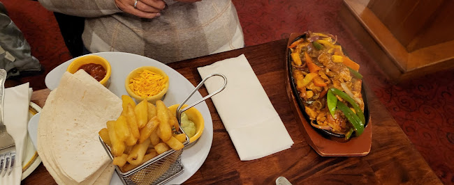 Comentarii opinii despre Corbett Court