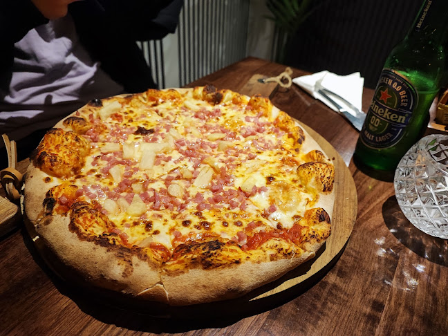 The diamond, Donegal, F94 AK51