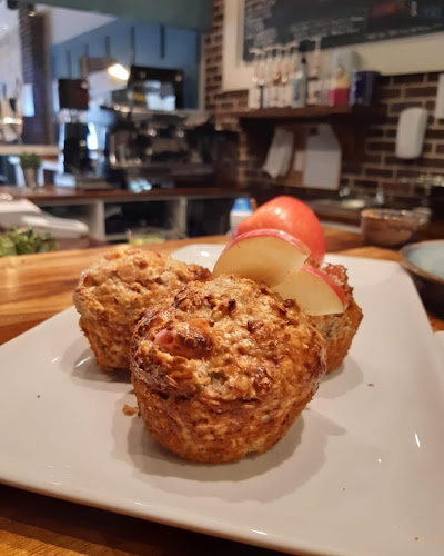 Comentarii opinii despre Bare Pantry Cafe