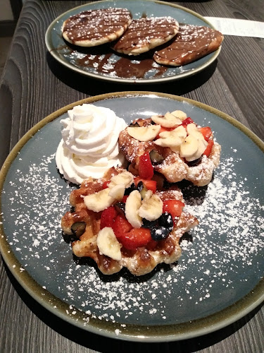 Comentarii opinii despre Protea Cafe