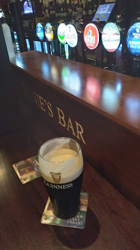 Comentarii opinii despre The High Court