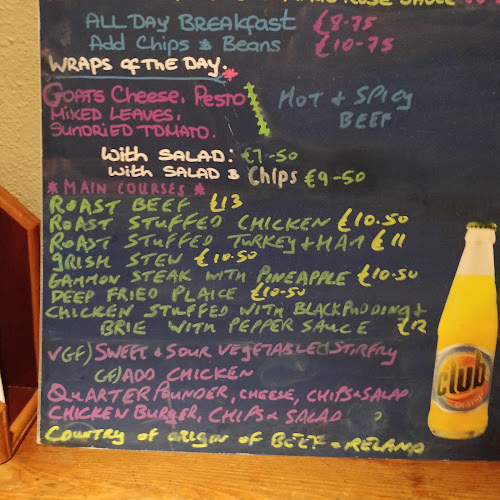 Opinii despre Durkin's Bar & Restaurant, Guesthouse & Square 1 Cafe în Ballaghaderreen - Hospitality and gastronomy