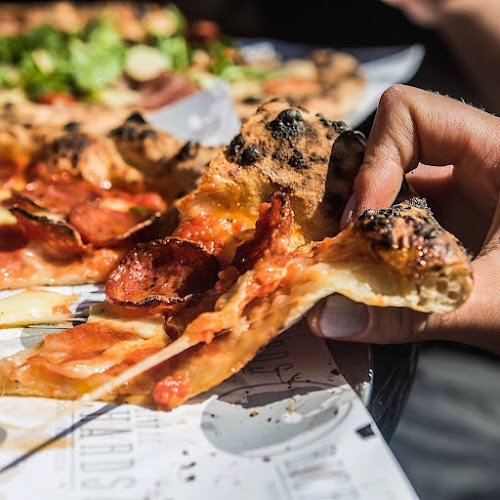 Comentarii opinii despre Little Richards Wood Fired Pizza