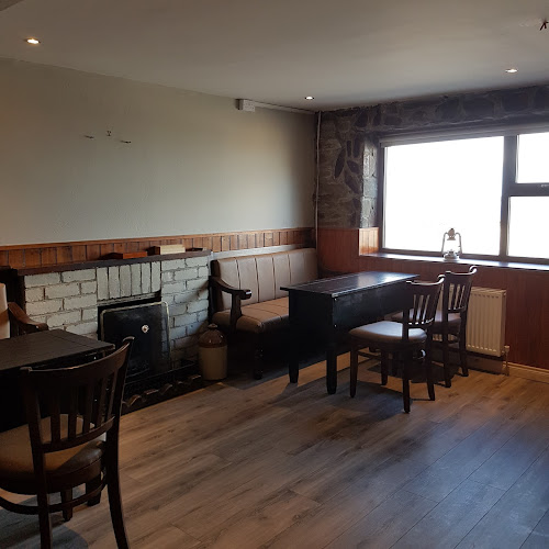 Colls Bar - Hospitality and gastronomy