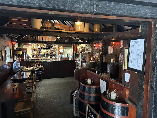 The Spaniard Inn - Hospitality and gastronomy