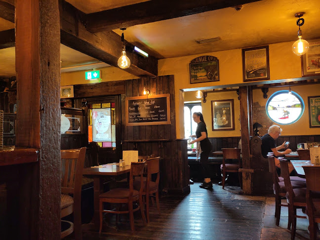 The Strand Bar - Hospitality and gastronomy