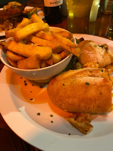 Opinii despre THE RAMBLING HOUSE BAR & RESTAURANT în Laghey - Hospitality and gastronomy