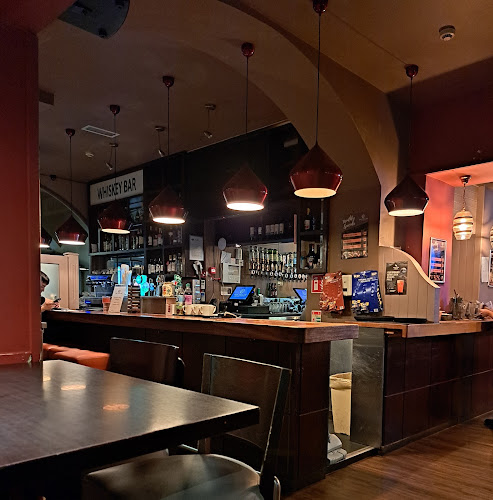 12 Eglinton St, Galway, H91 D278