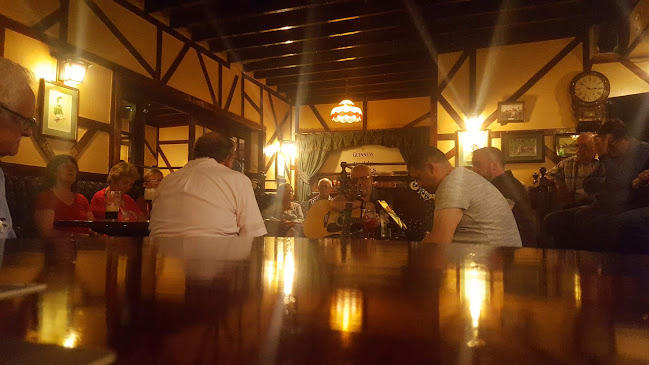 Paddy Dunne's Bar & Lounge - Hospitality and gastronomy