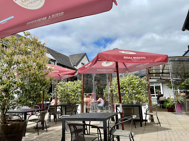 Green yard cafe, Punch’s cross, New St, Ballinacurra (Bowman), Limerick, V94 X3T0