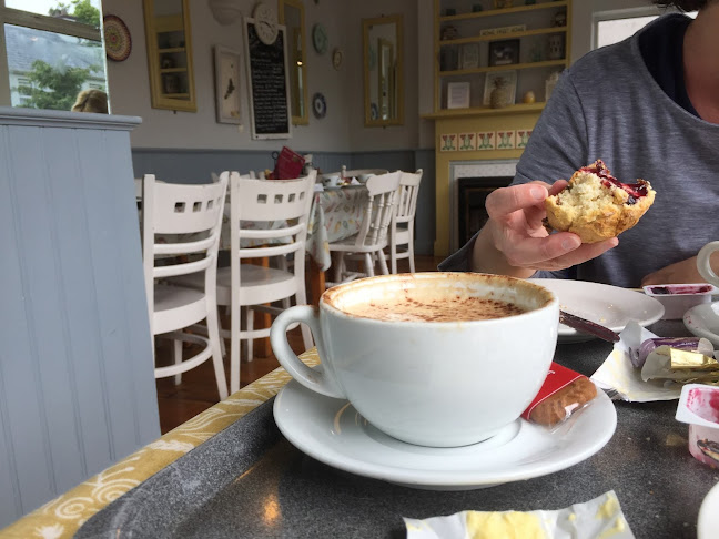 Mac's Deli - Letterkenny