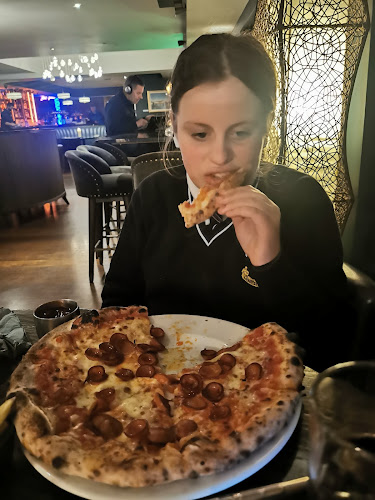 Pizza Dozzina - Bearna