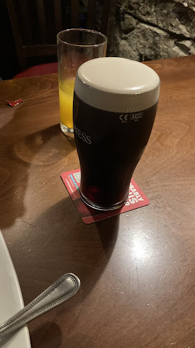 Comentarii opinii despre Smyth's Siopa Ól Pub