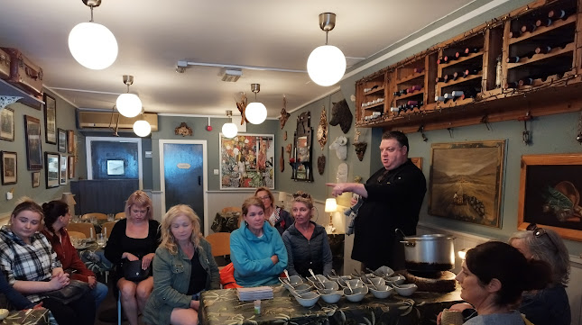 Urban Gruel - Hospitality and gastronomy