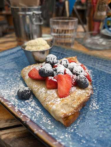 Curious Cat Café - Killarney