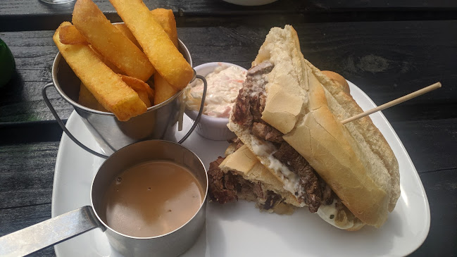 Pilot Bar - Hospitality and gastronomy