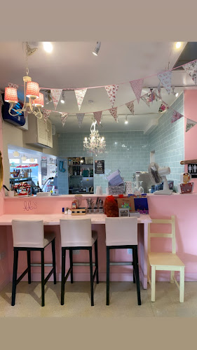 Nana Bea's Cafe & Wood Fired Pizza - Hospitality and gastronomy