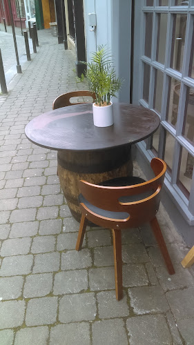 17 The Mall, Tralee, Co. Kerry, V92 V320