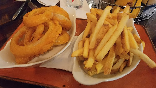 Mount Oval Bar & Restaurant - Cork