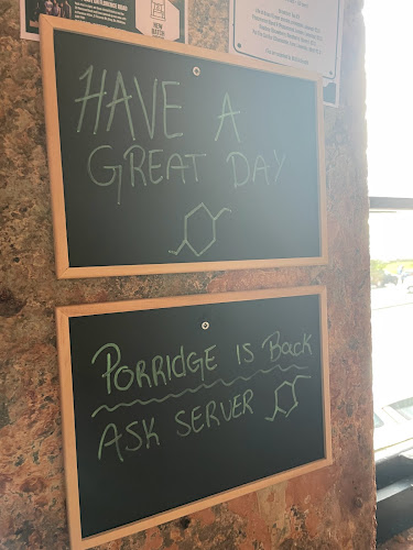 Comentarii opinii despre Catalyst Coffee - Beach