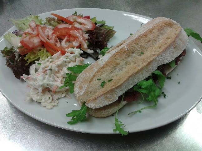 Opinii despre Petit Paris Cafe în Limerick - Hospitality and gastronomy